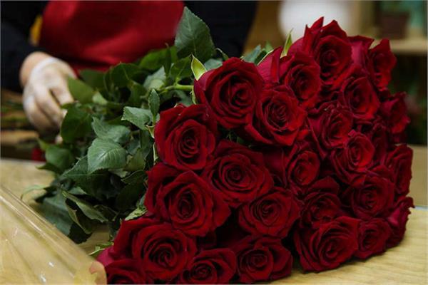 أسرار دفينة خلف ارتباط اللون الأحمر مع عيد الحب Valentine